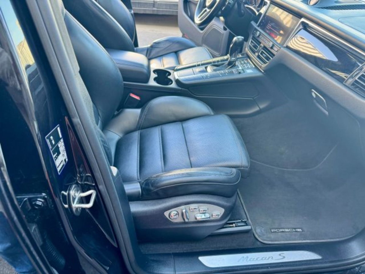 Porsche Macan S (11)