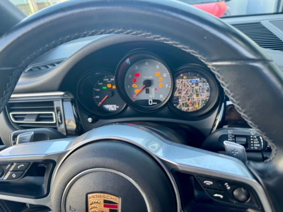 Porsche Macan S (15)