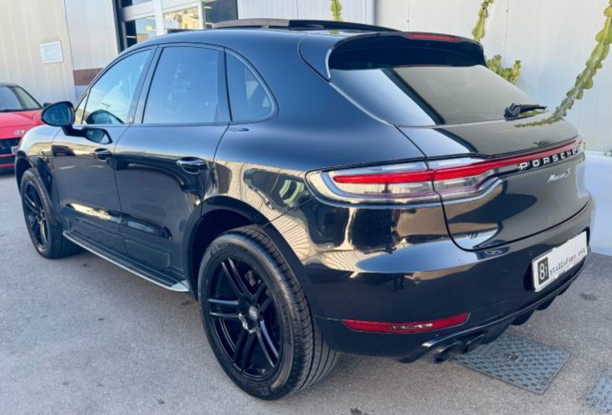 Porsche Macan S (2)