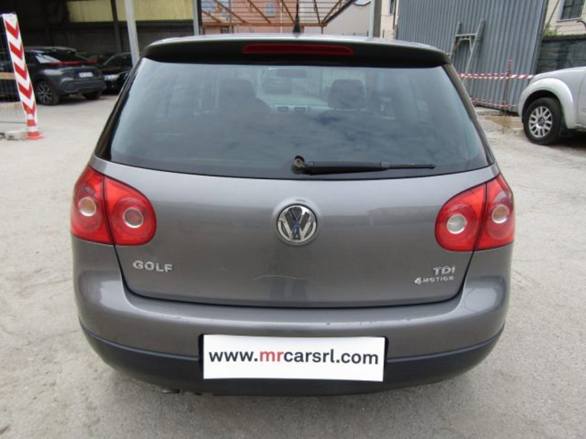 Volkswagen Golf 1.9 TDI 3p. 5m. GT Sport (5)