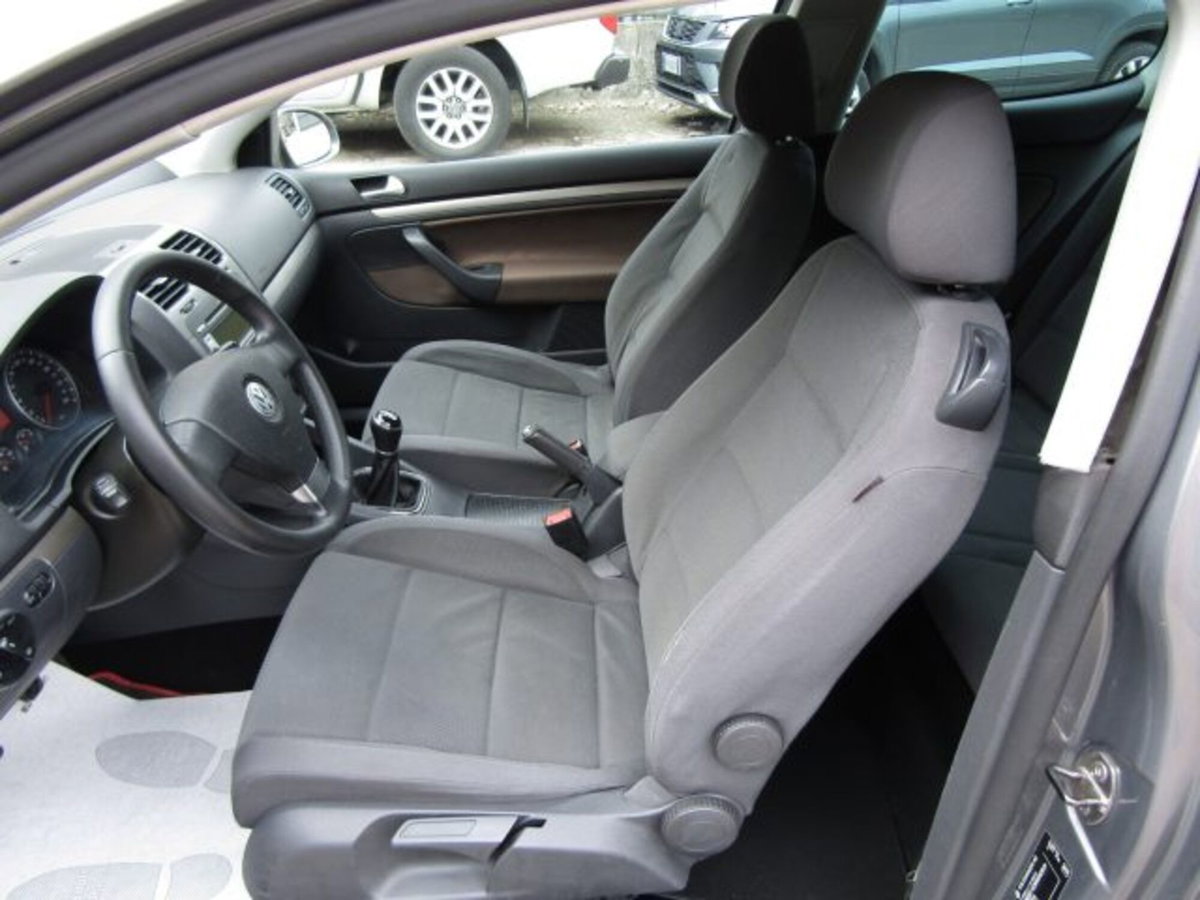 Volkswagen Golf 1.9 TDI 3p. 5m. GT Sport (7)