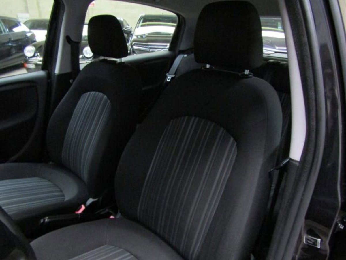 Fiat Grande Punto 1.2 5 porte S&S Actual (10)