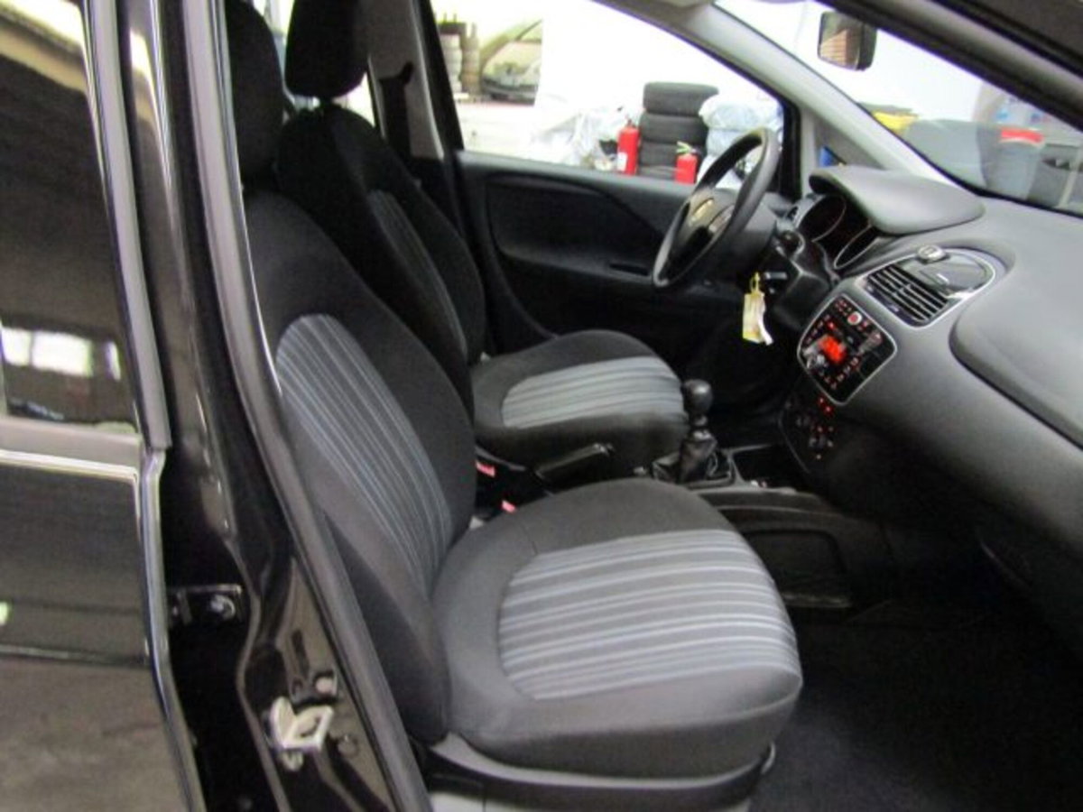 Fiat Grande Punto 1.2 5 porte S&S Actual (15)