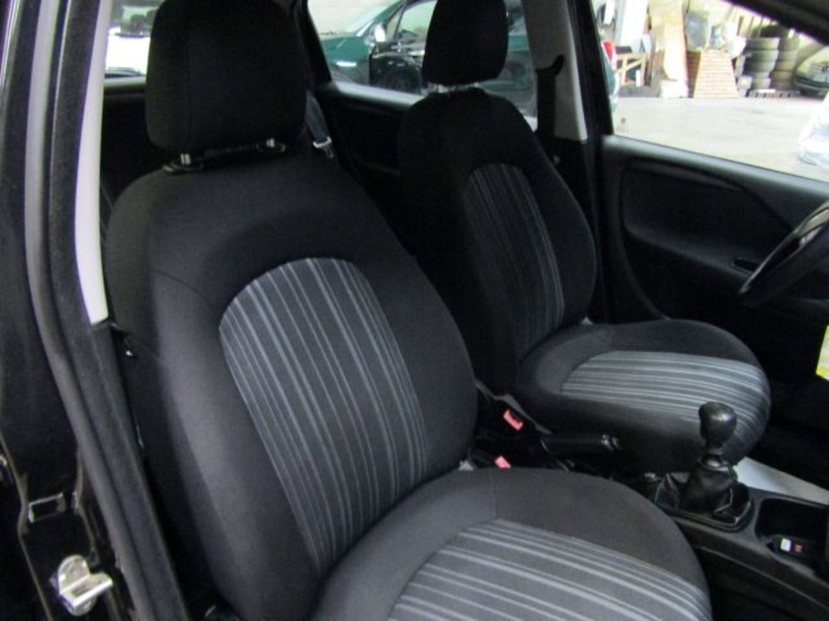 Fiat Grande Punto 1.2 5 porte S&S Actual (17)