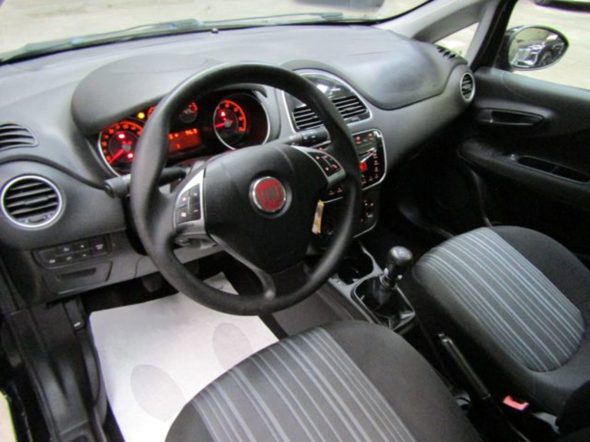 Fiat Grande Punto 1.2 5 porte S&S Actual (9)