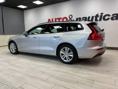 Volvo V60 B4 Geartronic Momentum Business Pro (7)