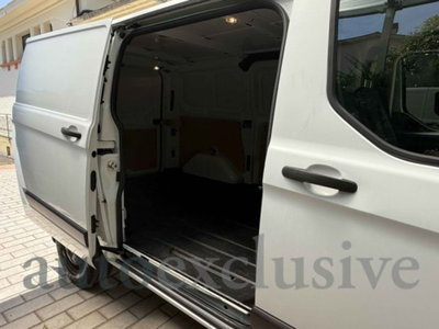 Ford Transit Custom Furgone 260 2.0 EcoBlue PC Furgone Entry (17)