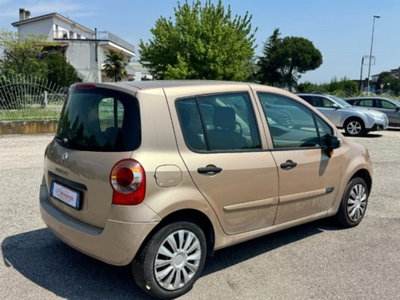 Renault Modus 1.2 16V Confort Privilège (3)