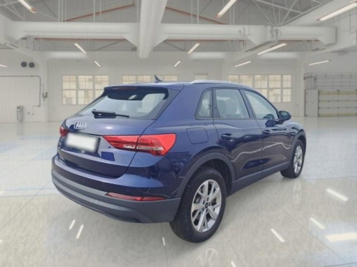 Audi Q3 35 TFSI S tronic Business Advanced (2)
