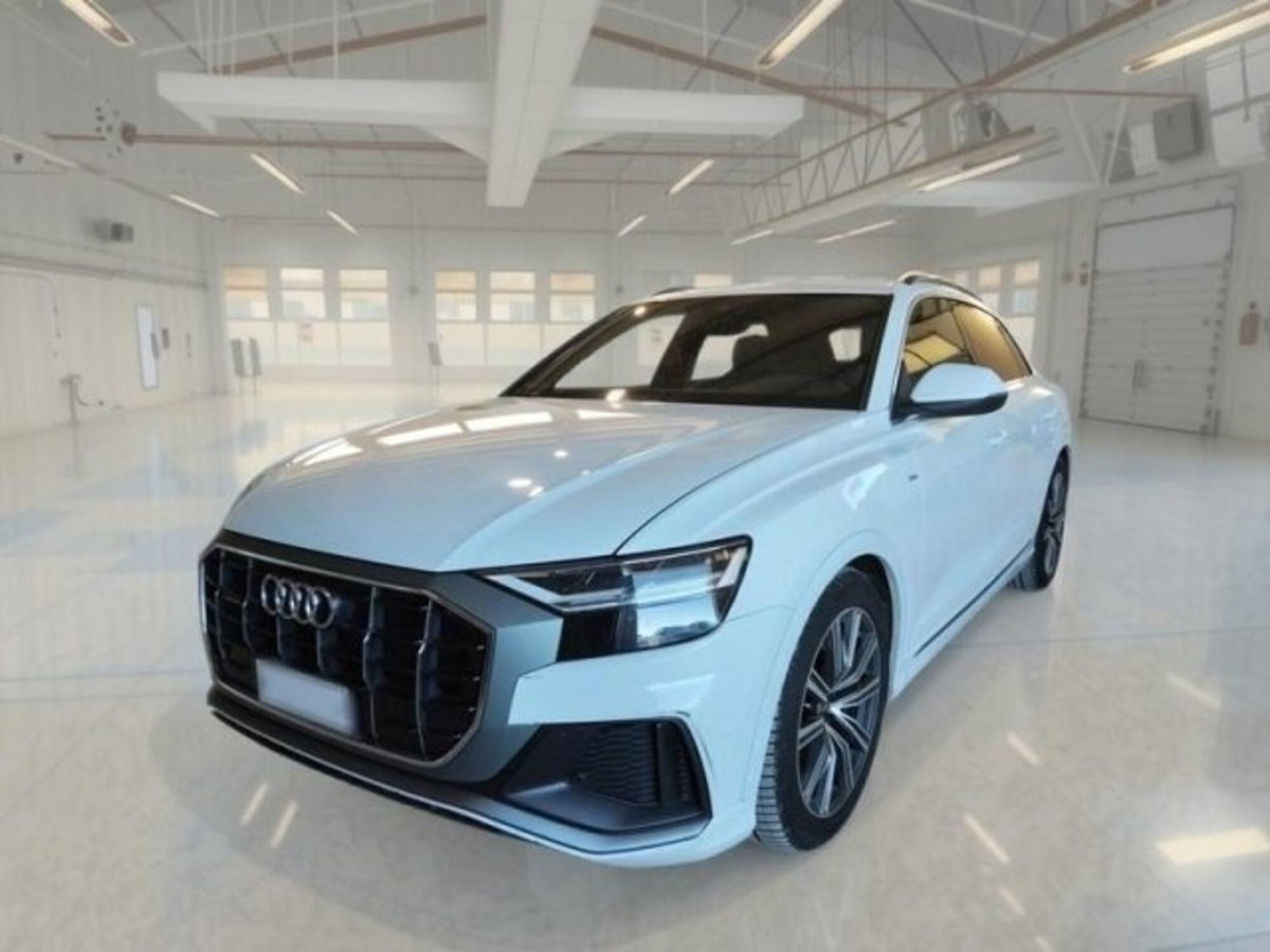 Audi Q8 Q8 45 TDI quattro tiptronic Sport