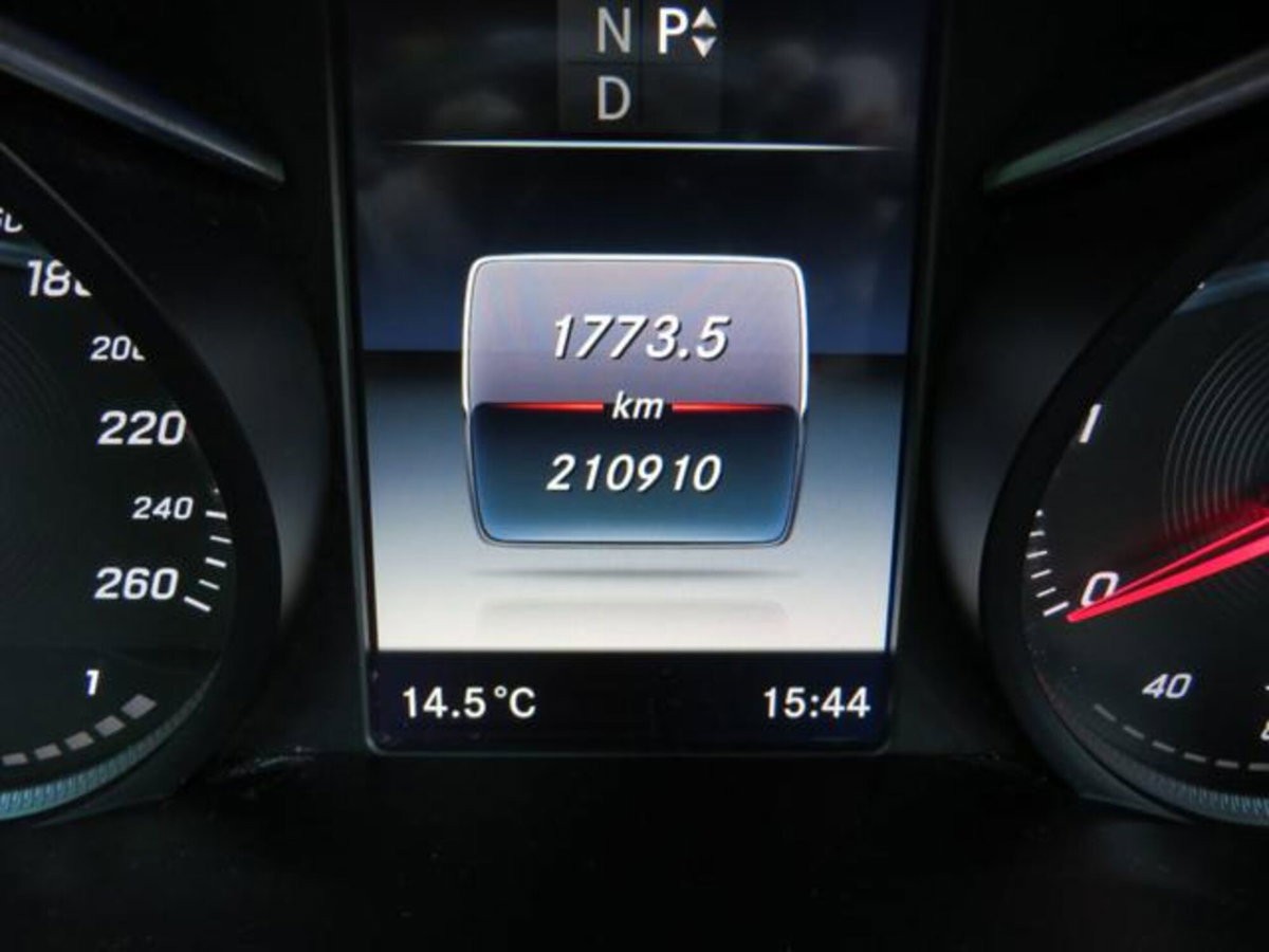 Mercedes-Benz Classe C Station Wagon 220 d 4Matic Auto Sport (11)