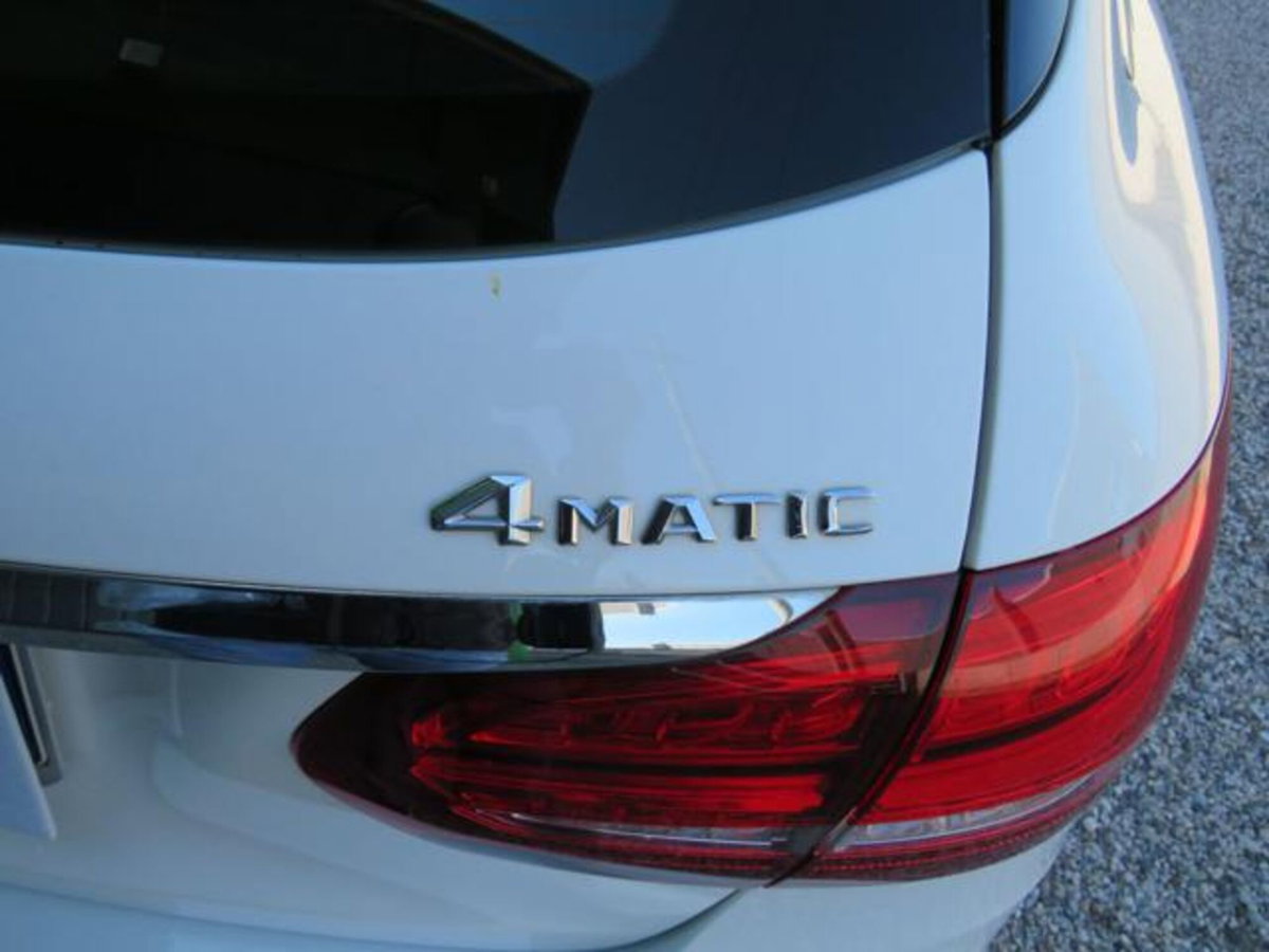 Mercedes-Benz Classe C Station Wagon 220 d 4Matic Auto Sport (15)