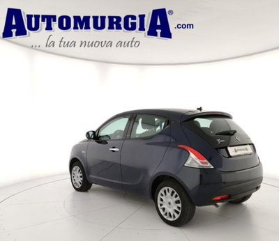 Lancia Ypsilon 1.0 FireFly 5 porte S&S Hybrid Ecochic Silver (4)