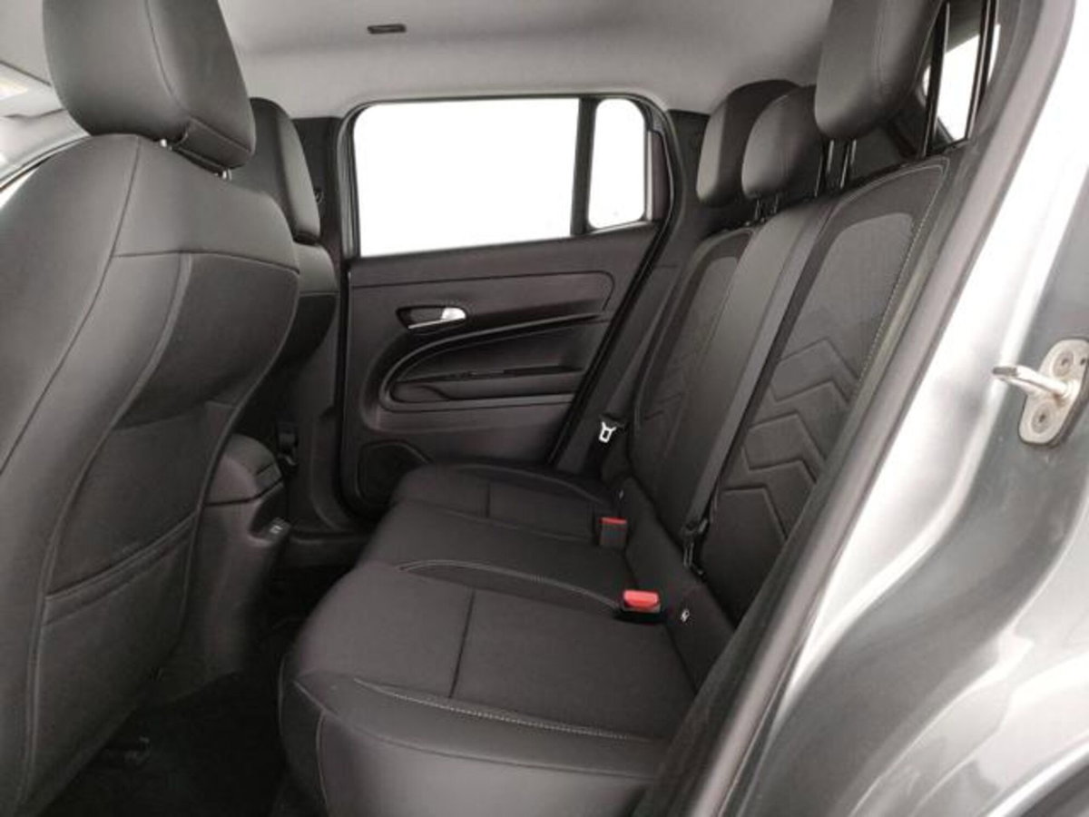 Jeep Avenger 1.2 turbo Summit fwd 100cv (17)
