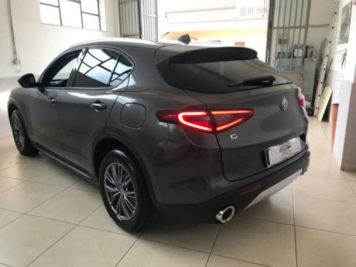 Alfa Romeo Stelvio Stelvio 2.2 Turbodiesel 210 CV AT8 Q4 Business (3)