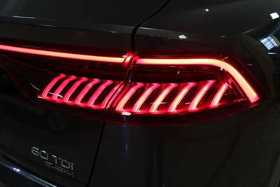 Audi Q8 Q8 50 TDI 286 CV quattro tiptronic Sport (20)