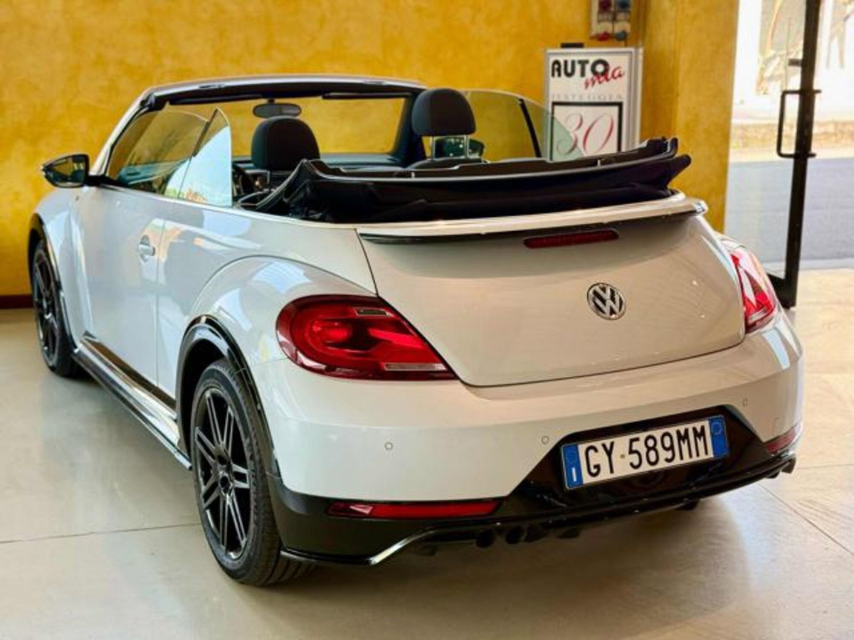 Volkswagen Maggiolino Cabrio 1.4 TSI Sport BlueMotion Technology (11)