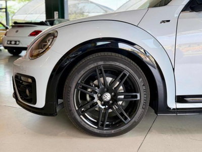 Volkswagen Maggiolino Cabrio 1.4 TSI Sport BlueMotion Technology (4)