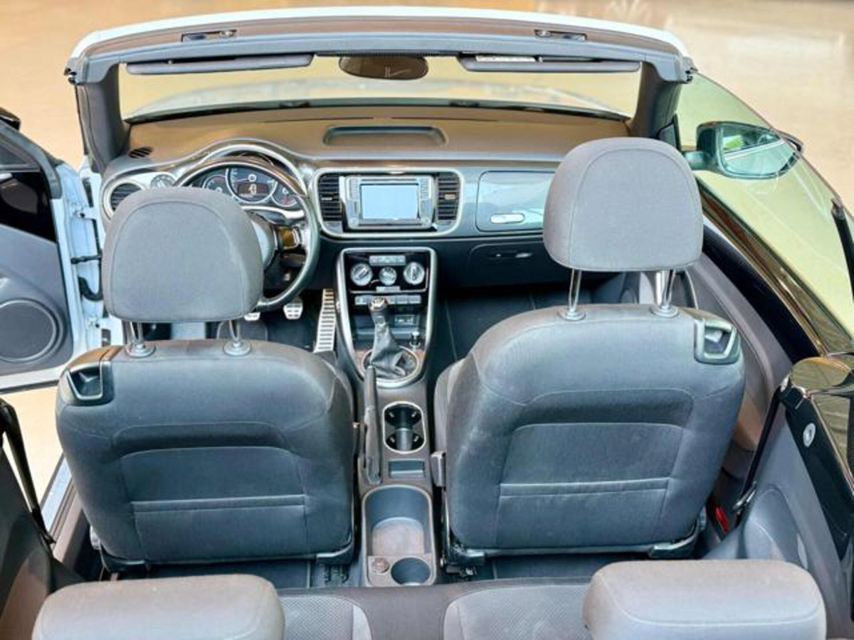 Volkswagen Maggiolino Cabrio 1.4 TSI Sport BlueMotion Technology (7)