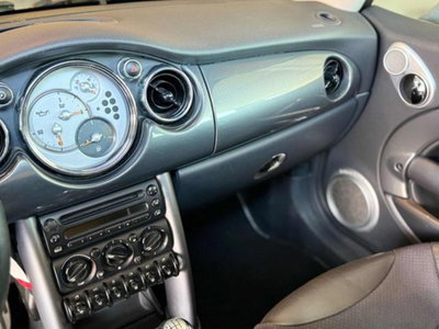 MINI Mini 1.6 16V Cooper S (10)