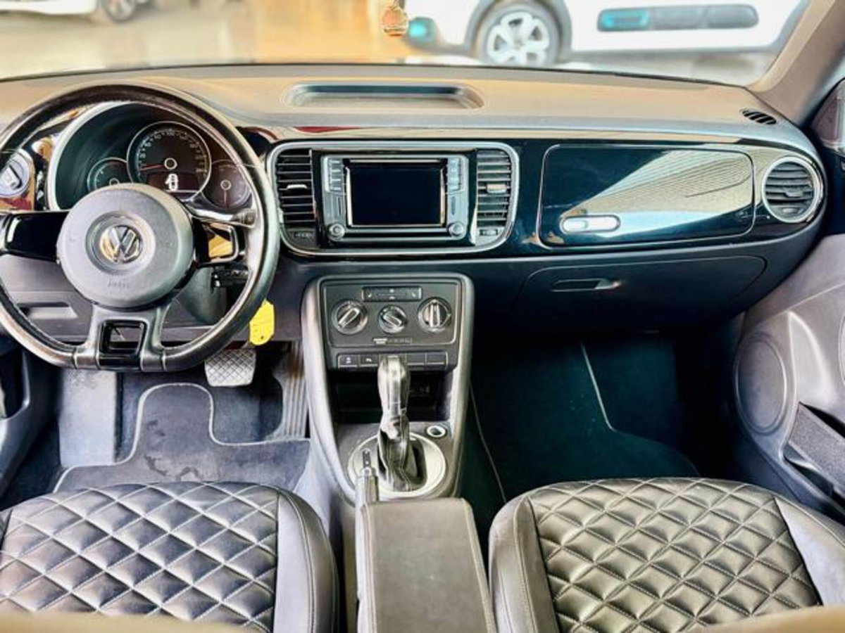 Volkswagen Maggiolino Cabrio 2.0 TDI DSG 150 CV Sport BlueMot. Tech. (10)