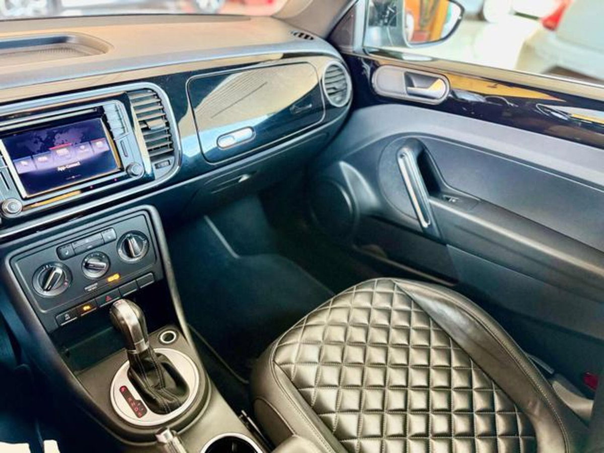Volkswagen Maggiolino Cabrio 2.0 TDI DSG 150 CV Sport BlueMot. Tech. (14)