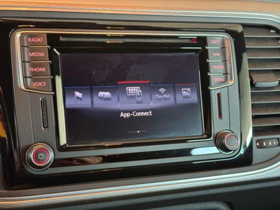 Volkswagen Maggiolino Cabrio 1.2 TSI Design (9)