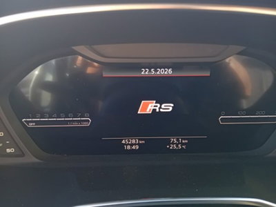 Audi RS Q3 Sportback 2.5 quattro s-tronic (16)