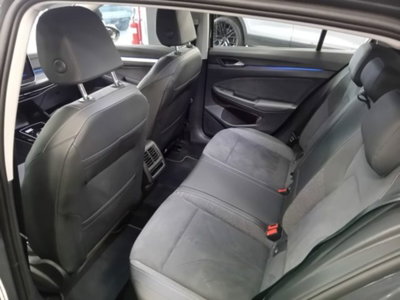 Volkswagen Golf Variant 2.0 TDI 150 CV DSG SCR 4Motion Style (14)