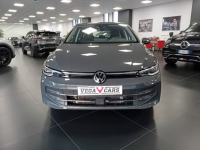 Volkswagen Golf Variant 2.0 TDI 150 CV DSG SCR 4Motion Style (2)
