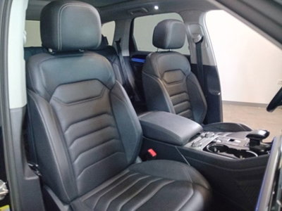 Volkswagen Touareg 3.0 V6 TSI Atmosphere (14)
