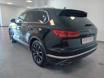 Volkswagen Touareg 3.0 V6 TSI Atmosphere (6)