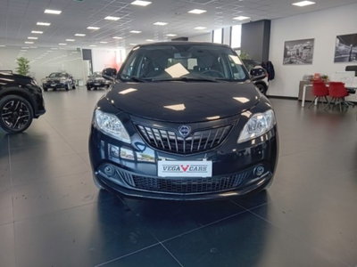 Lancia Ypsilon 1.0 FireFly 5 porte S&S Hybrid Maryne (2)
