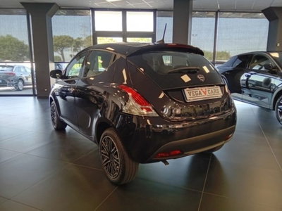 Lancia Ypsilon 1.0 FireFly 5 porte S&S Hybrid Maryne (6)