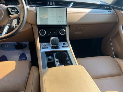 Jaguar F-Pace 2.0 D 204 CV AWD aut. R-Dynamic Black (11)