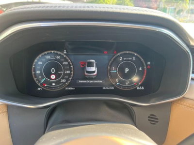 Jaguar F-Pace 2.0 D 204 CV AWD aut. R-Dynamic Black (7)