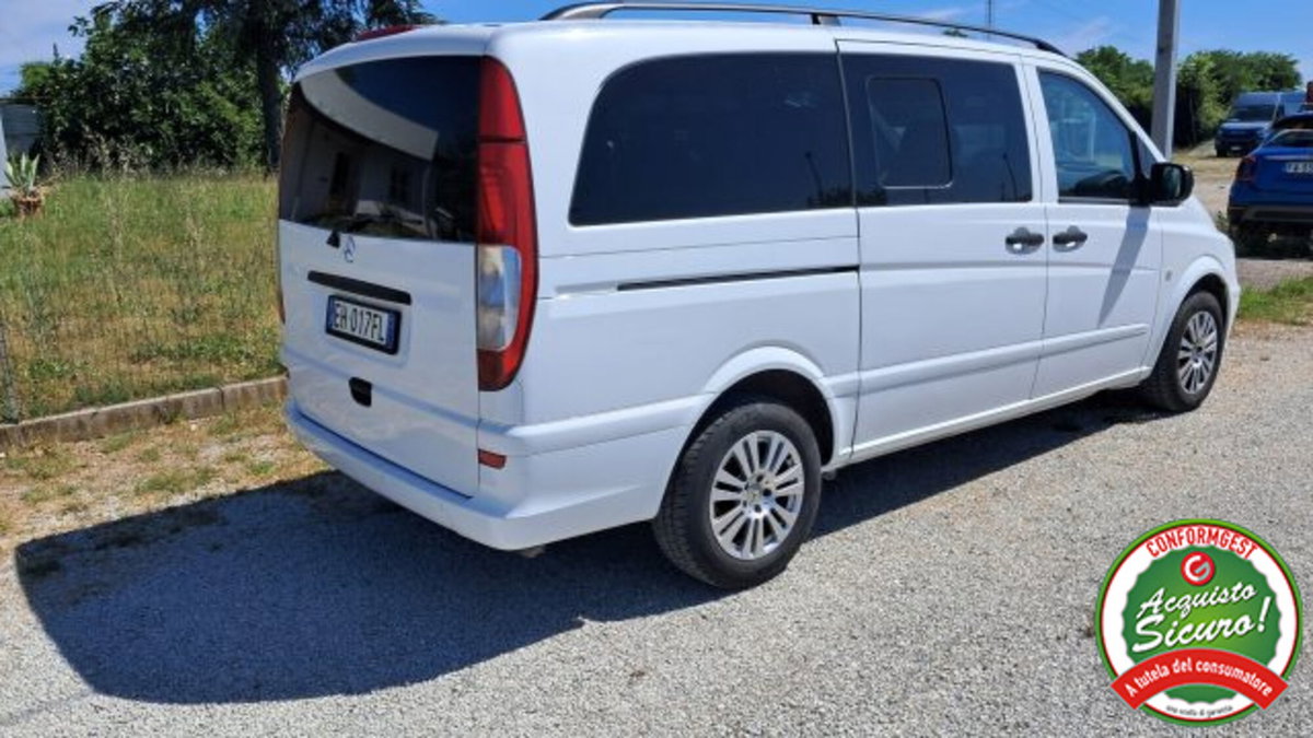 Mercedes-Benz Vito 2.2 116 CDI 4x4 TN Mixto Vetrato Long (2)