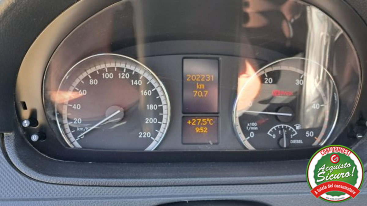 Mercedes-Benz Vito 2.2 116 CDI 4x4 TN Mixto Vetrato Long (7)