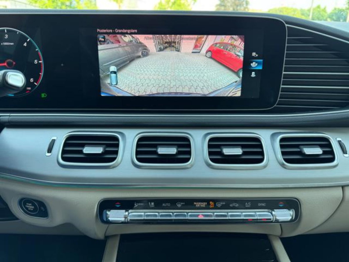 Mercedes-Benz GLE SUV 300 d 4Matic Sport (10)
