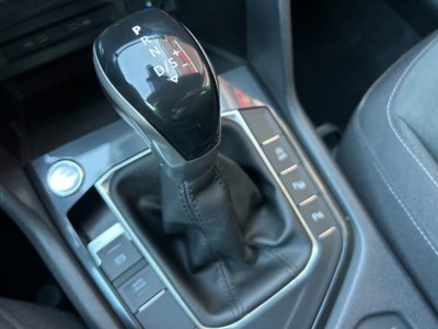Volkswagen Tiguan 2.0 TDI 150 CV SCR DSG 4MOTION Elegance (12)