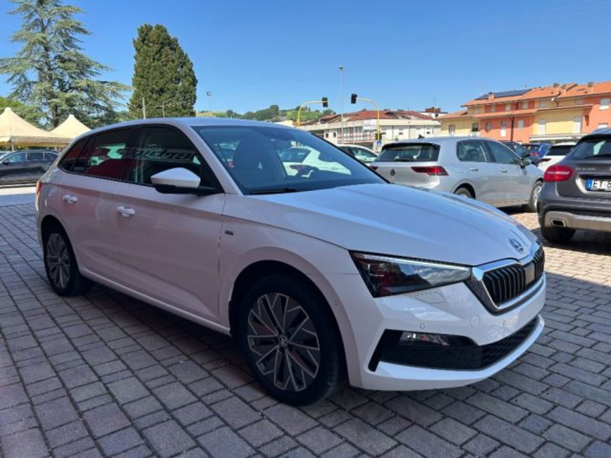 Skoda Scala 1.0 G-Tec Style (2)