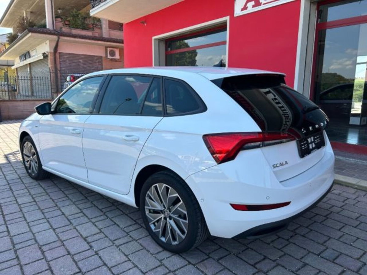Skoda Scala 1.0 G-Tec Style (4)