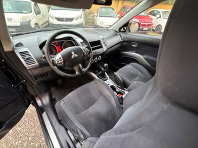 Mitsubishi Outlander 2.0 DI-D Intense DPF (8)