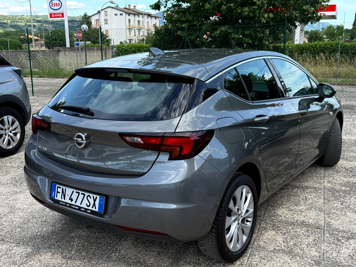 Opel Astra 1.4 Turbo 110CV EcoM 5 porte Innovation (2)