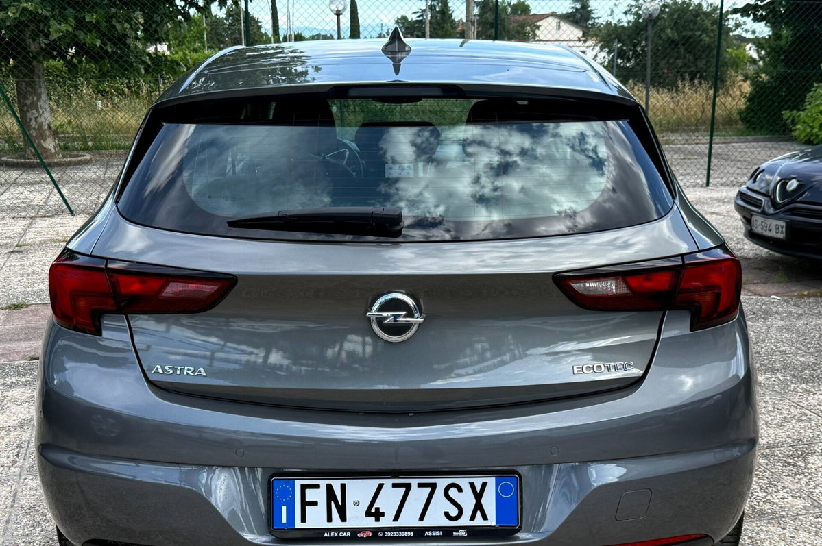 Opel Astra 1.4 Turbo 110CV EcoM 5 porte Innovation (4)
