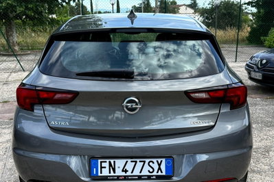 Opel Astra 1.4 Turbo 110CV EcoM 5 porte Innovation (4)