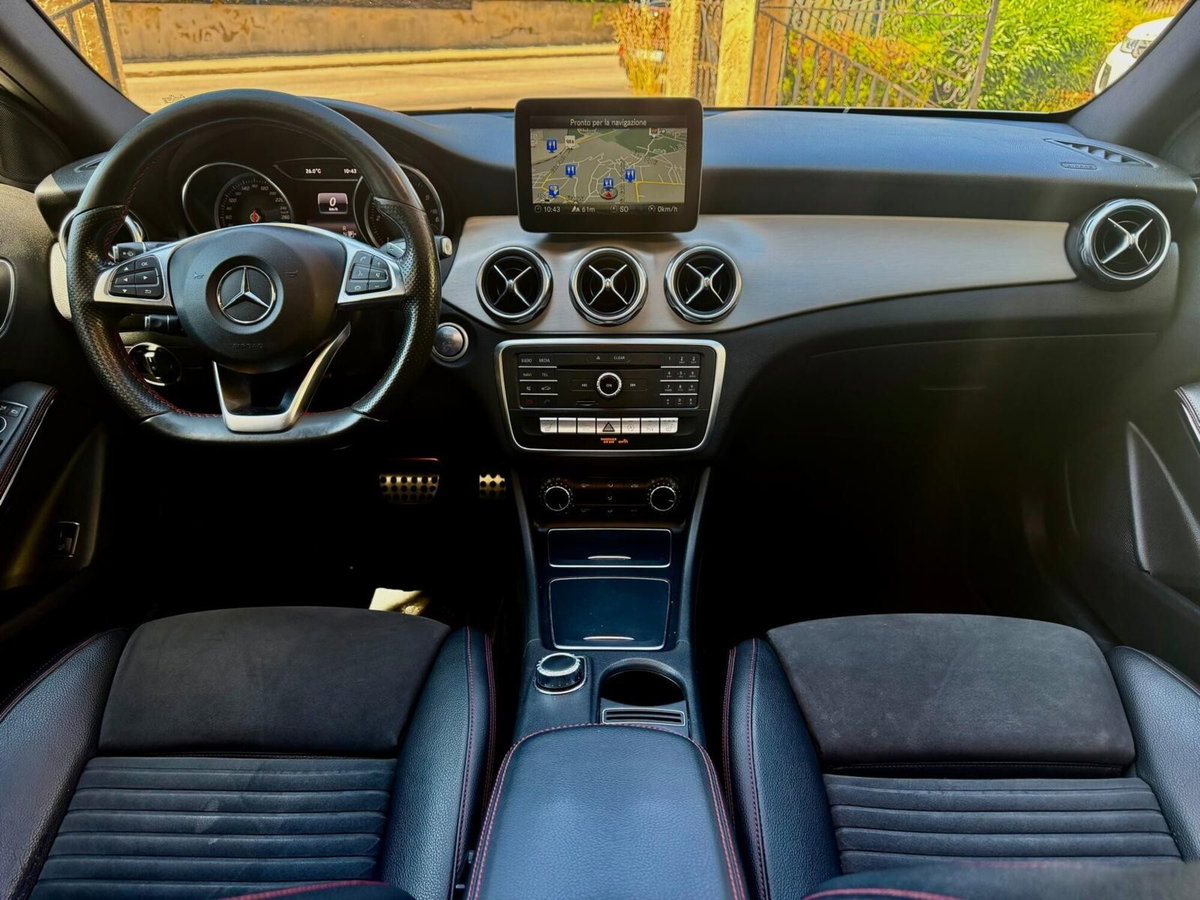 Mercedes-Benz GLA SUV 200 d Automatic Premium (7)