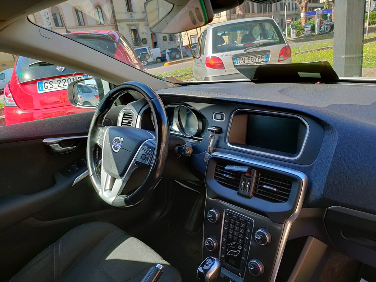 Volvo V40 D2 1.6 Business Edition (16)