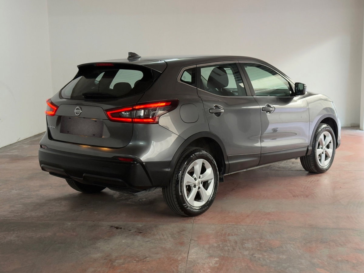 Nissan Qashqai 1.5 dCi 115 CV DCT Business (2)