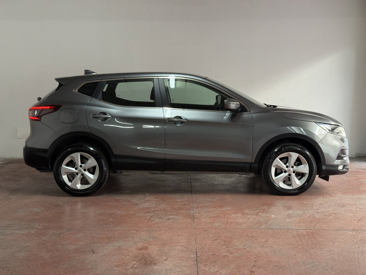 Nissan Qashqai 1.5 dCi 115 CV DCT Business (4)